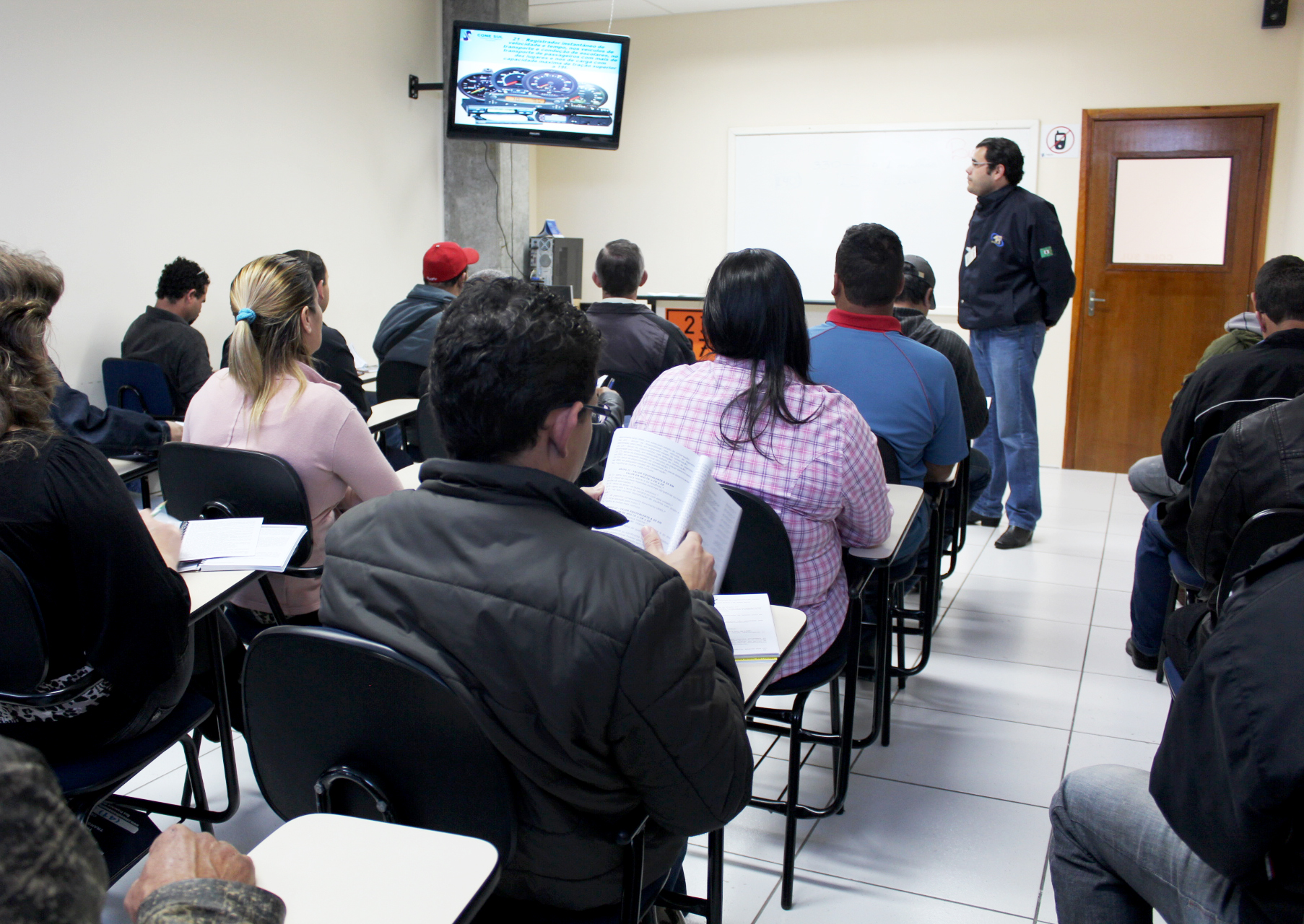 Instrutor Especializado.jpg